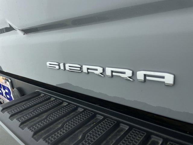 2024 GMC Sierra 1500 Vehicle Photo in GILBERT, AZ 85297-0402