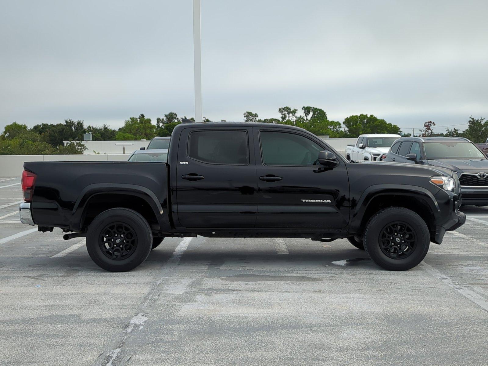 2021 Toyota Tacoma 2WD Vehicle Photo in Ft. Myers, FL 33907