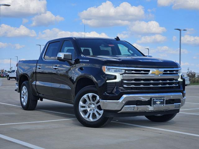 2024 Chevrolet Silverado 1500 Vehicle Photo in TERRELL, TX 75160-3007