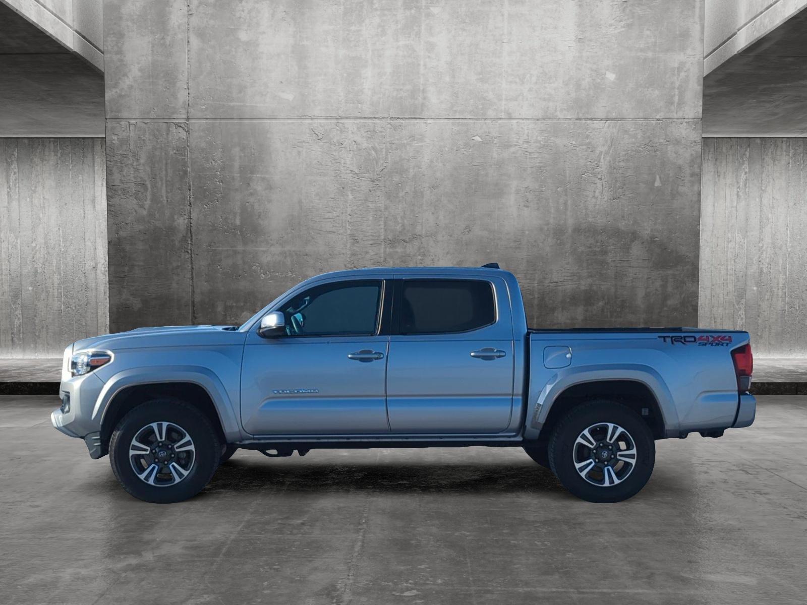 2018 Toyota Tacoma Vehicle Photo in Ft. Myers, FL 33907