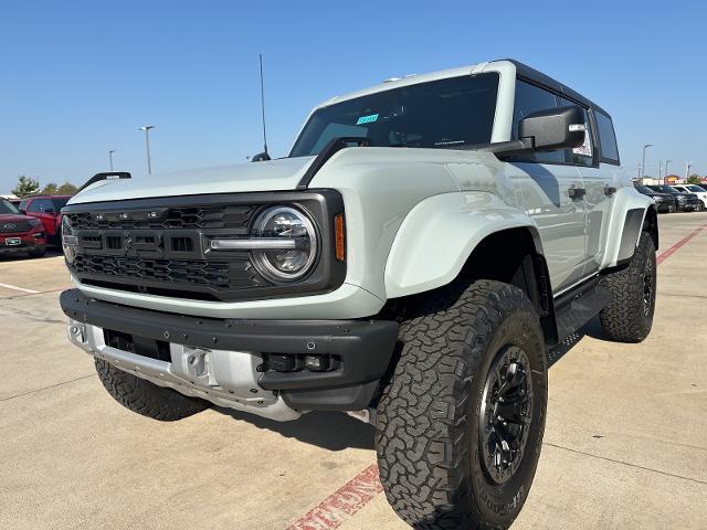 2024 Ford Bronco Vehicle Photo in Terrell, TX 75160