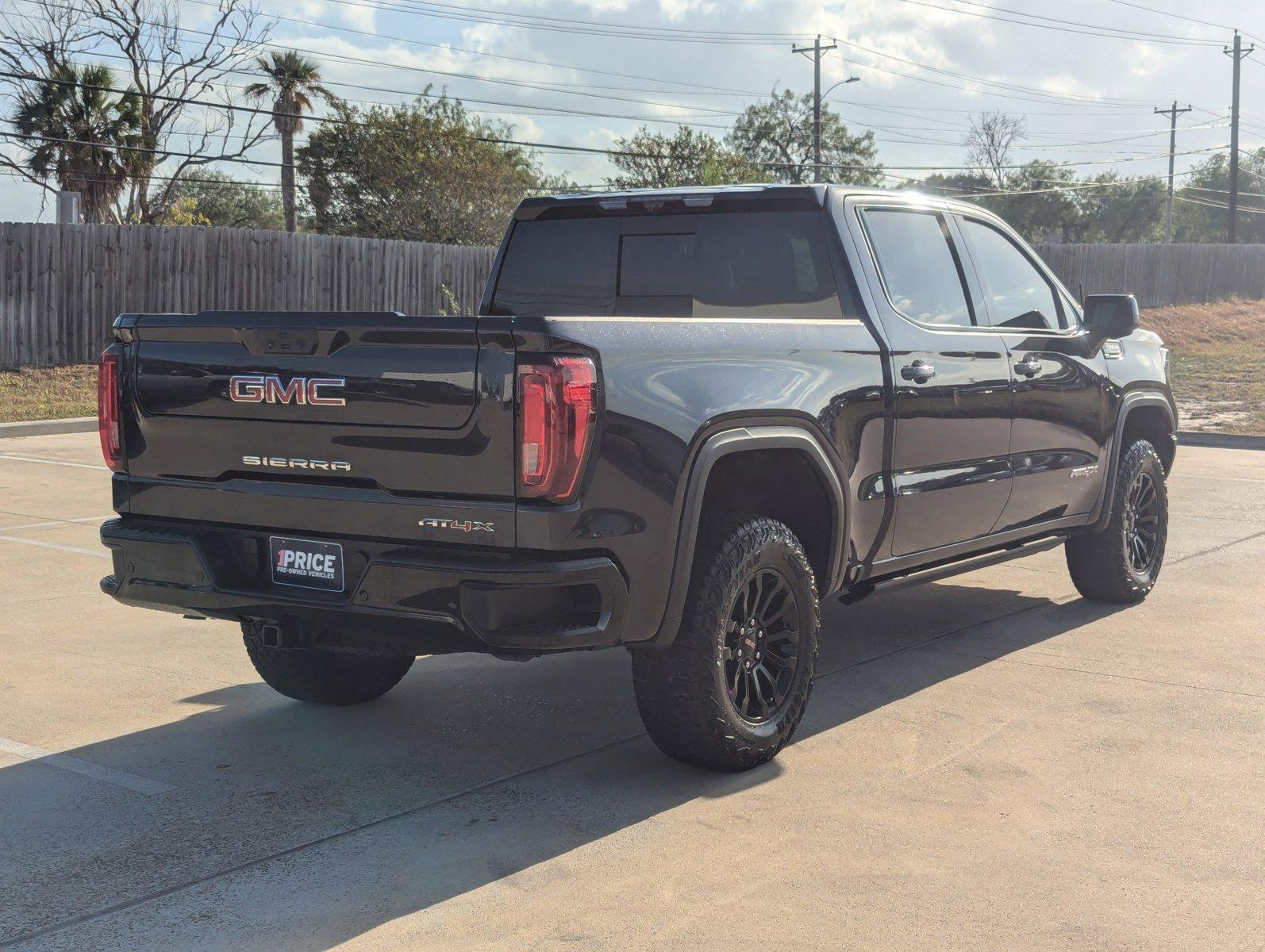 2023 GMC Sierra 1500 Vehicle Photo in CORPUS CHRISTI, TX 78412-4902