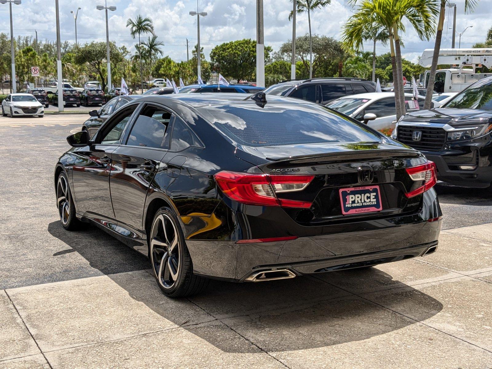 2022 Honda Accord Sedan Vehicle Photo in Miami, FL 33015