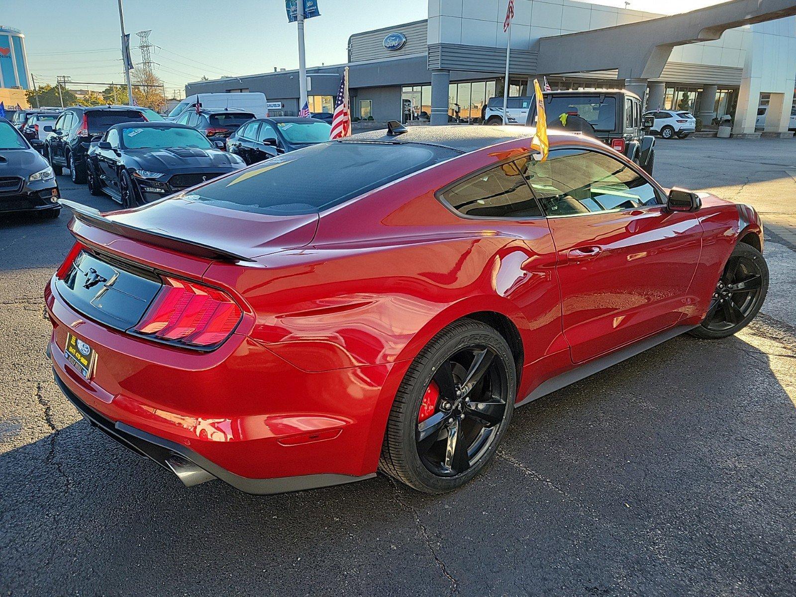 2021 Ford Mustang Vehicle Photo in Saint Charles, IL 60174