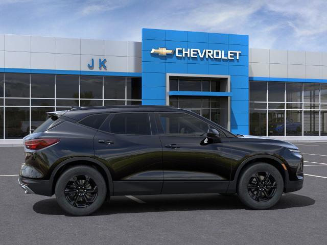 2025 Chevrolet Blazer Vehicle Photo in NEDERLAND, TX 77627-8017