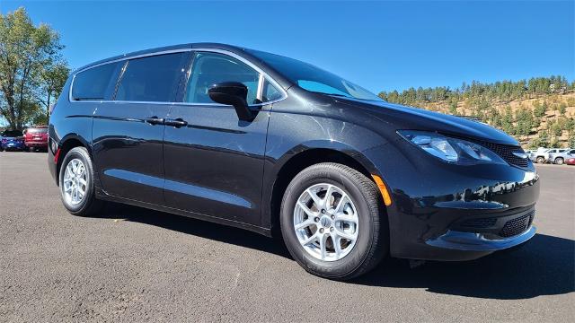 2023 Chrysler Voyager Vehicle Photo in FLAGSTAFF, AZ 86001-6214