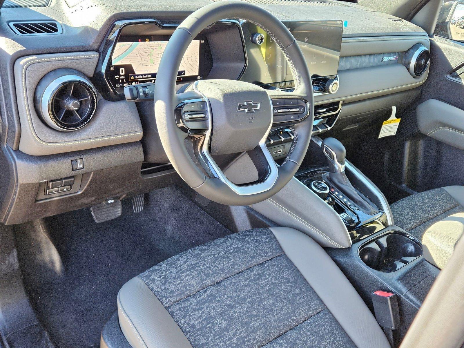 2024 Chevrolet Colorado Vehicle Photo in MESA, AZ 85206-4395