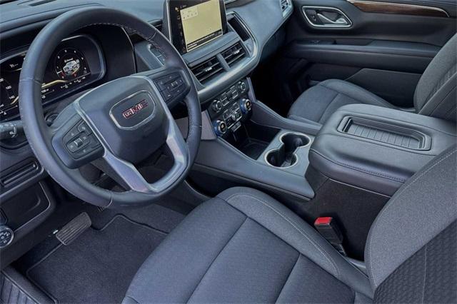 2022 GMC Yukon XL Vehicle Photo in ELK GROVE, CA 95757-8703