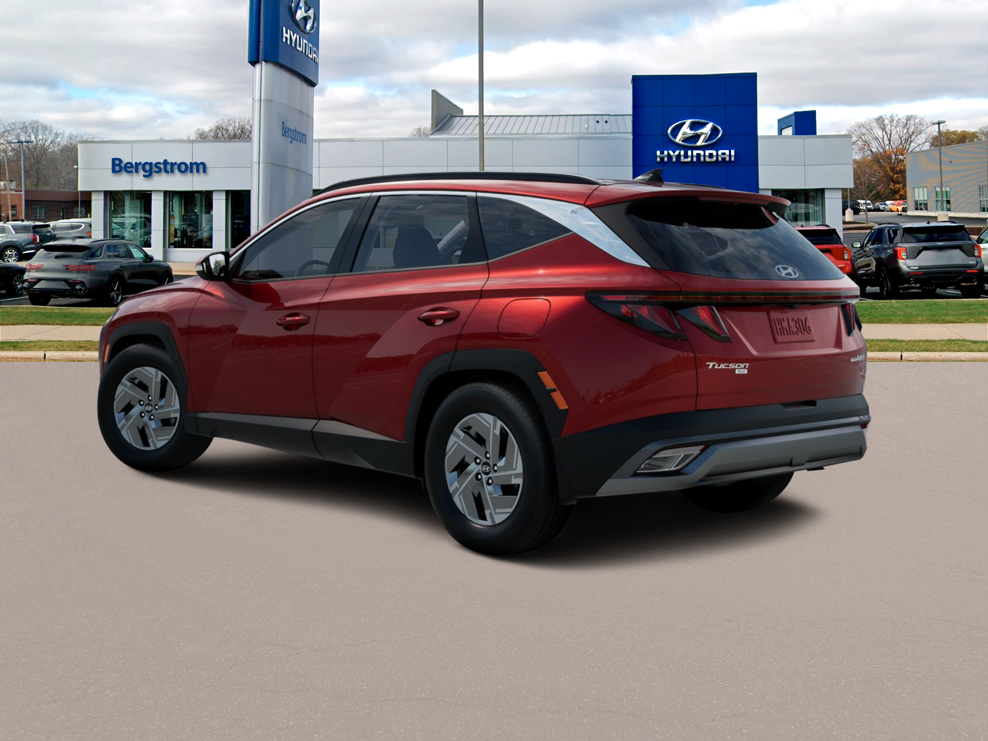 2025 Hyundai TUCSON Hybrid Vehicle Photo in Green Bay, WI 54304