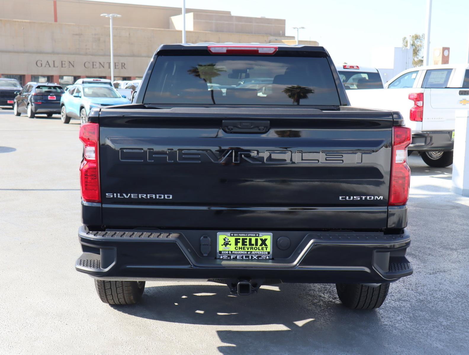 2025 Chevrolet Silverado 1500 Vehicle Photo in LOS ANGELES, CA 90007-3794