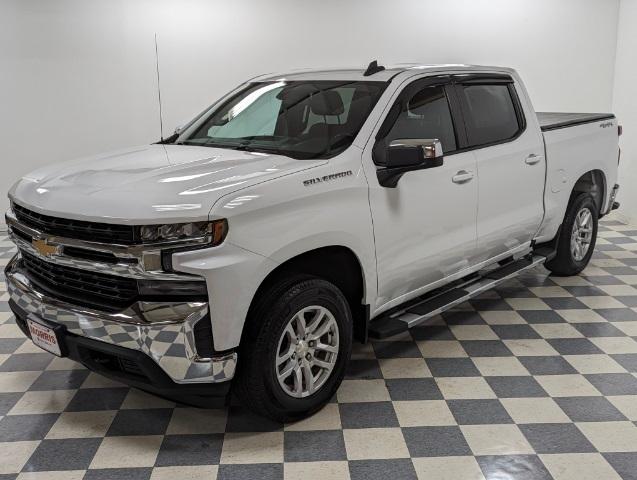 Used 2019 Chevrolet Silverado 1500 LT with VIN 3GCUYDED1KG190774 for sale in North Olmsted, OH