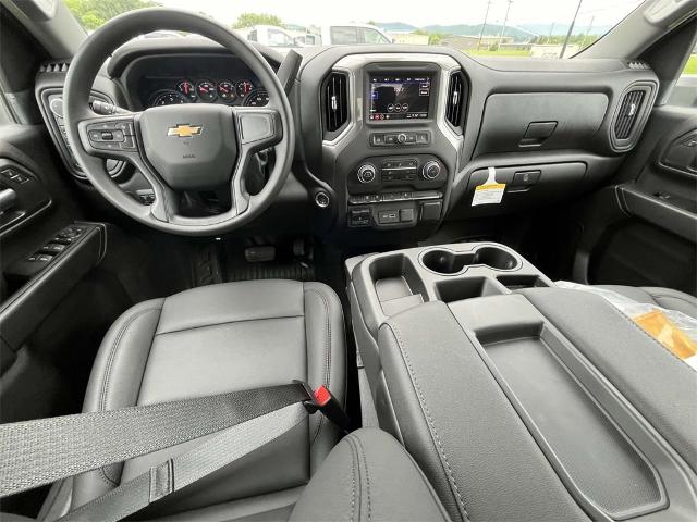 2024 Chevrolet Silverado 2500 HD Vehicle Photo in ALCOA, TN 37701-3235