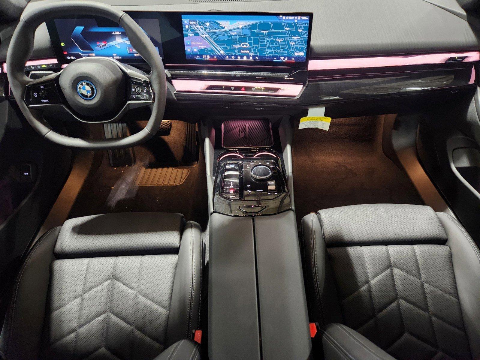 2025 BMW i5 Vehicle Photo in GRAPEVINE, TX 76051