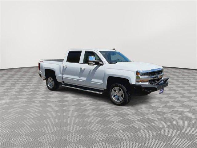 Used 2018 Chevrolet Silverado 1500 LT with VIN 3GCUKREC9JG559191 for sale in Tacoma, WA