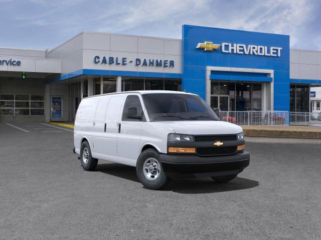 2024 Chevrolet Express Cargo 2500 Vehicle Photo in INDEPENDENCE, MO 64055-1314