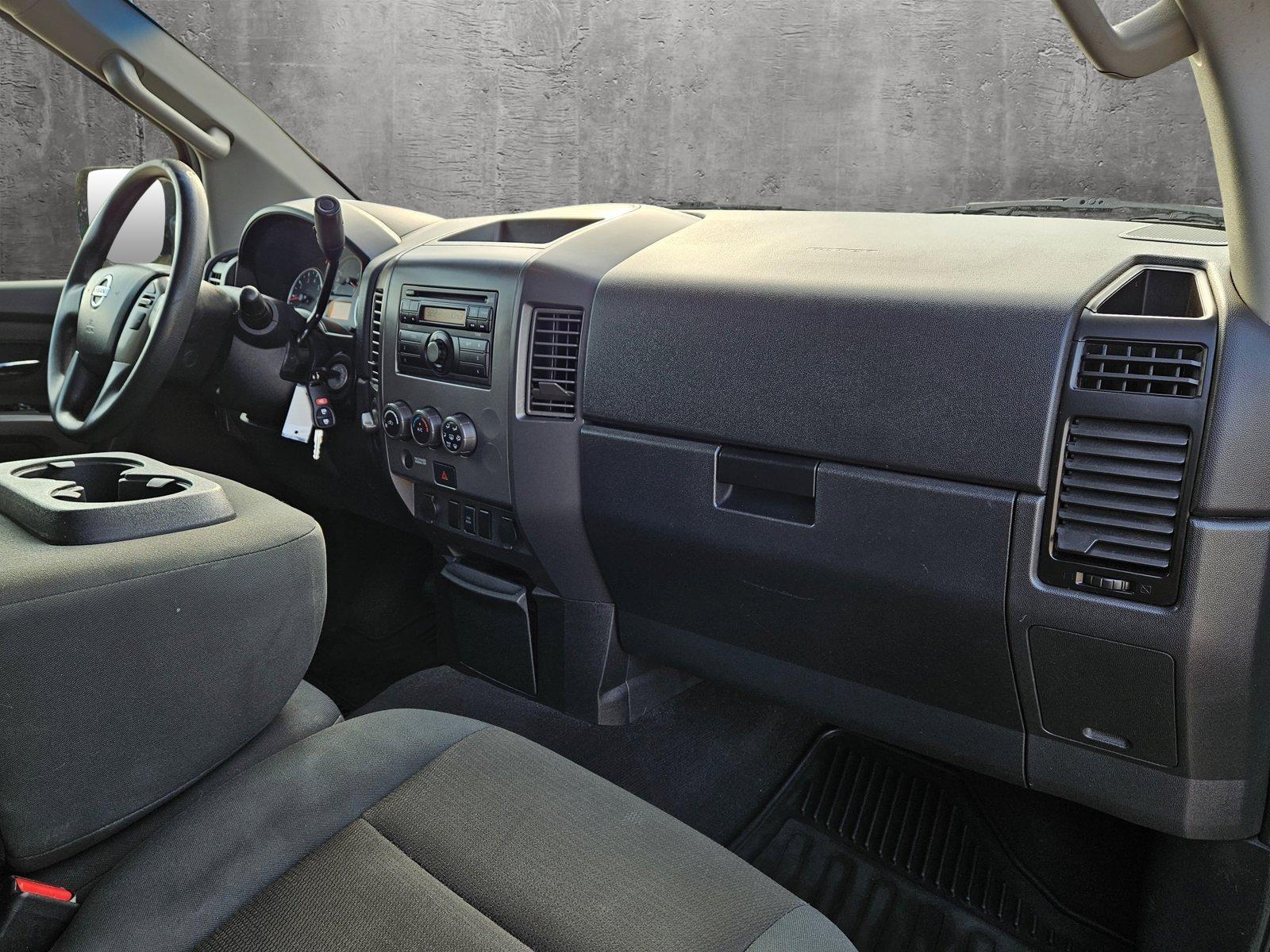 2015 Nissan Titan Vehicle Photo in AMARILLO, TX 79103-4111