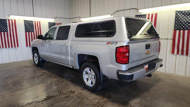 Used 2017 Chevrolet Silverado 1500 LT with VIN 3GCUKREC0HG217719 for sale in Delano, Minnesota