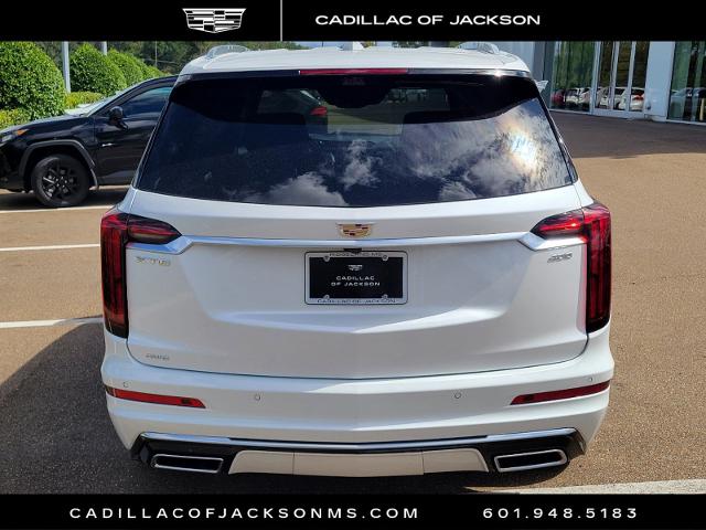 2025 Cadillac XT6 Vehicle Photo in RIDGELAND, MS 39157-4406