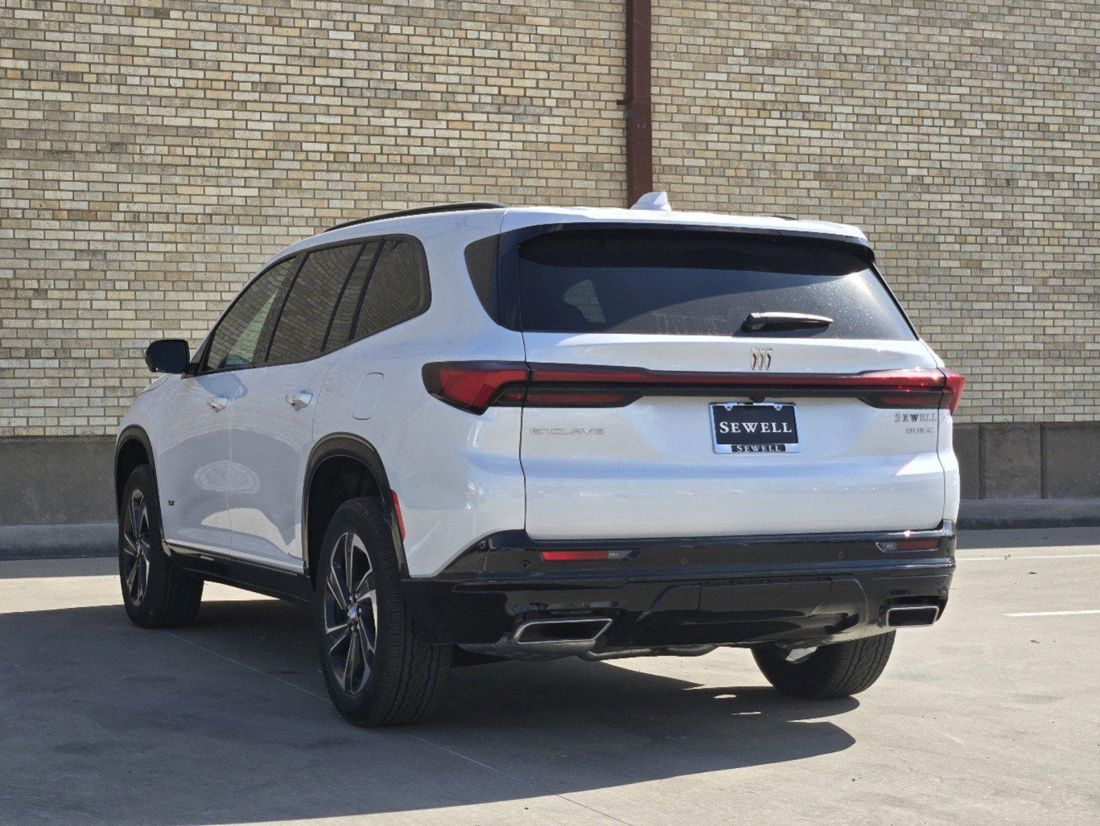 2025 Buick Enclave Vehicle Photo in DALLAS, TX 75209-3016