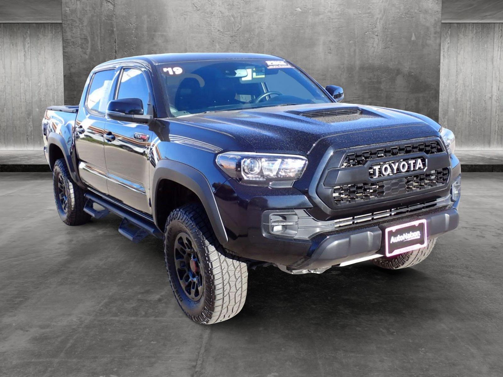 2019 Toyota Tacoma 4WD Vehicle Photo in DENVER, CO 80221-3610