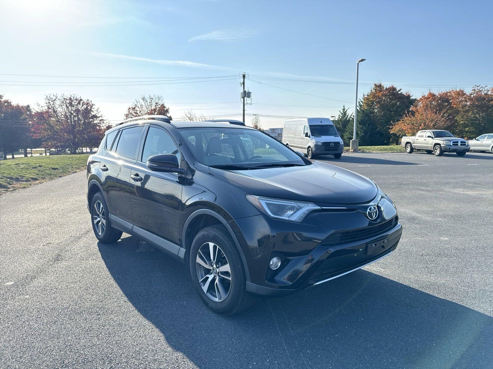 2016 Toyota RAV4 Vehicle Photo in Mechanicsburg, PA 17050-1707