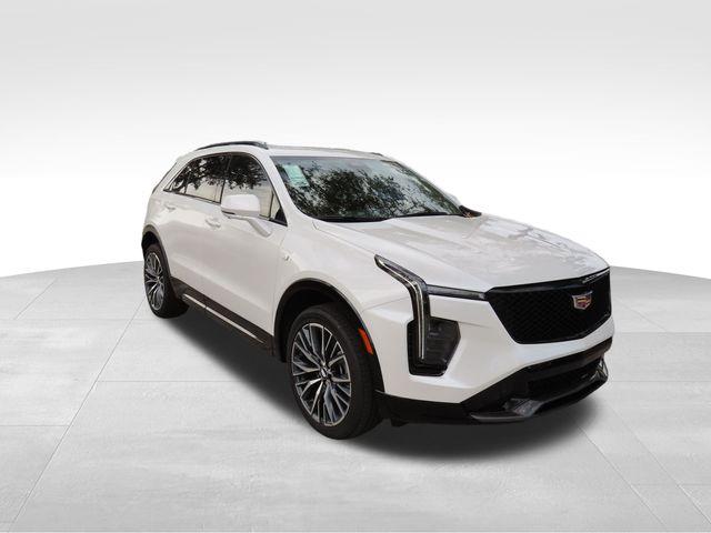 2025 Cadillac XT4 Vehicle Photo in DELRAY BEACH, FL 33483-3294