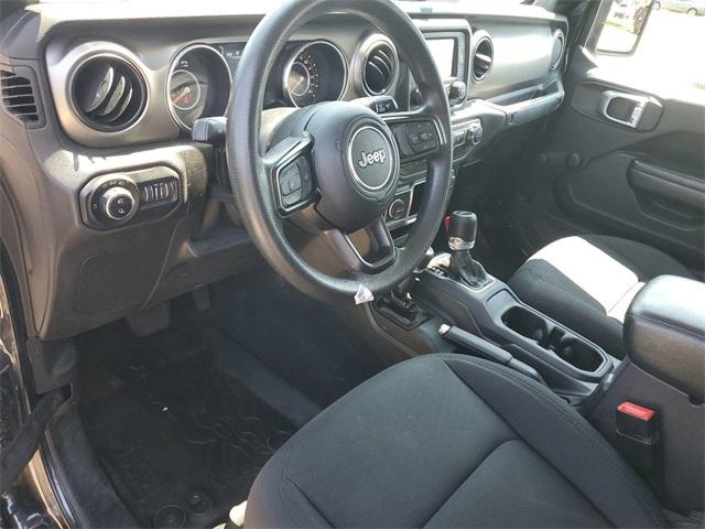 2020 Jeep Gladiator Vehicle Photo in GRAND BLANC, MI 48439-8139