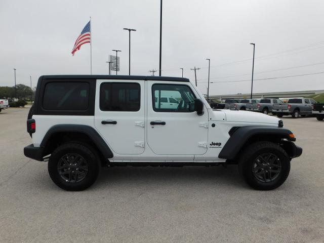 2024 Jeep Wrangler Vehicle Photo in Gatesville, TX 76528