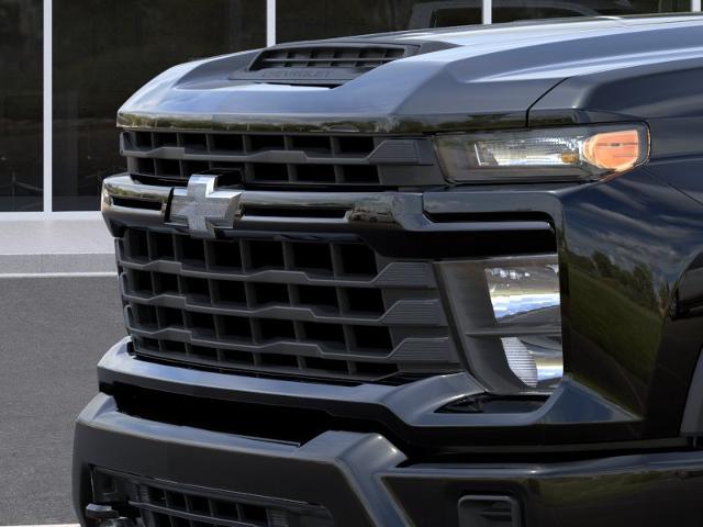 2024 Chevrolet Silverado 2500 HD Vehicle Photo in FREEPORT, NY 11520-3923