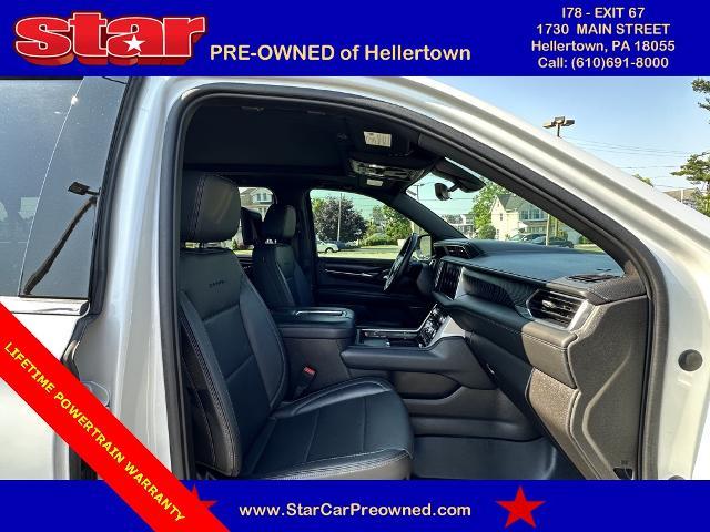 2021 GMC Yukon XL Vehicle Photo in Hellertown, PA 18055