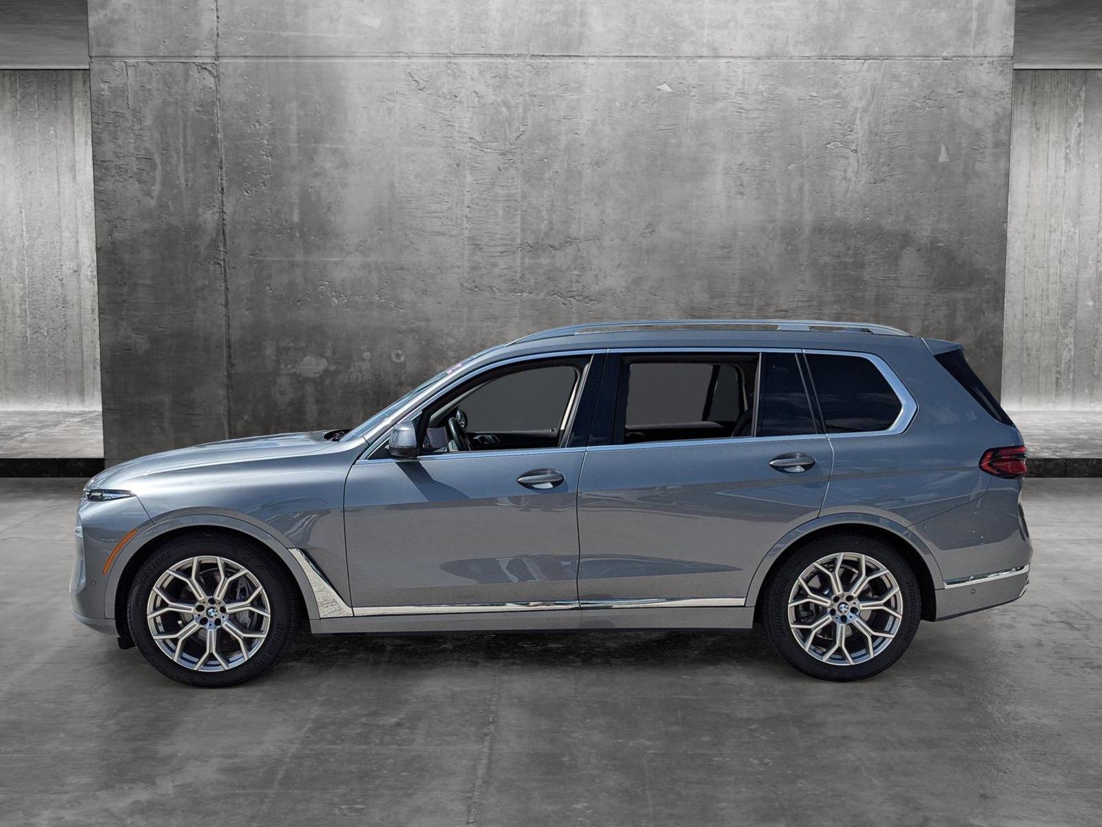 2023 BMW X7 xDrive40i Vehicle Photo in Delray Beach, FL 33444