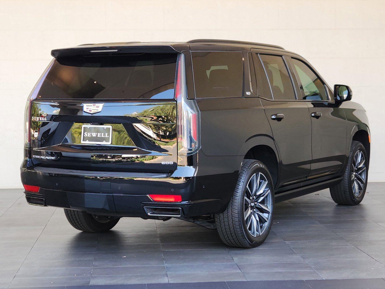 2024 Cadillac Escalade Vehicle Photo in HOUSTON, TX 77079-1502