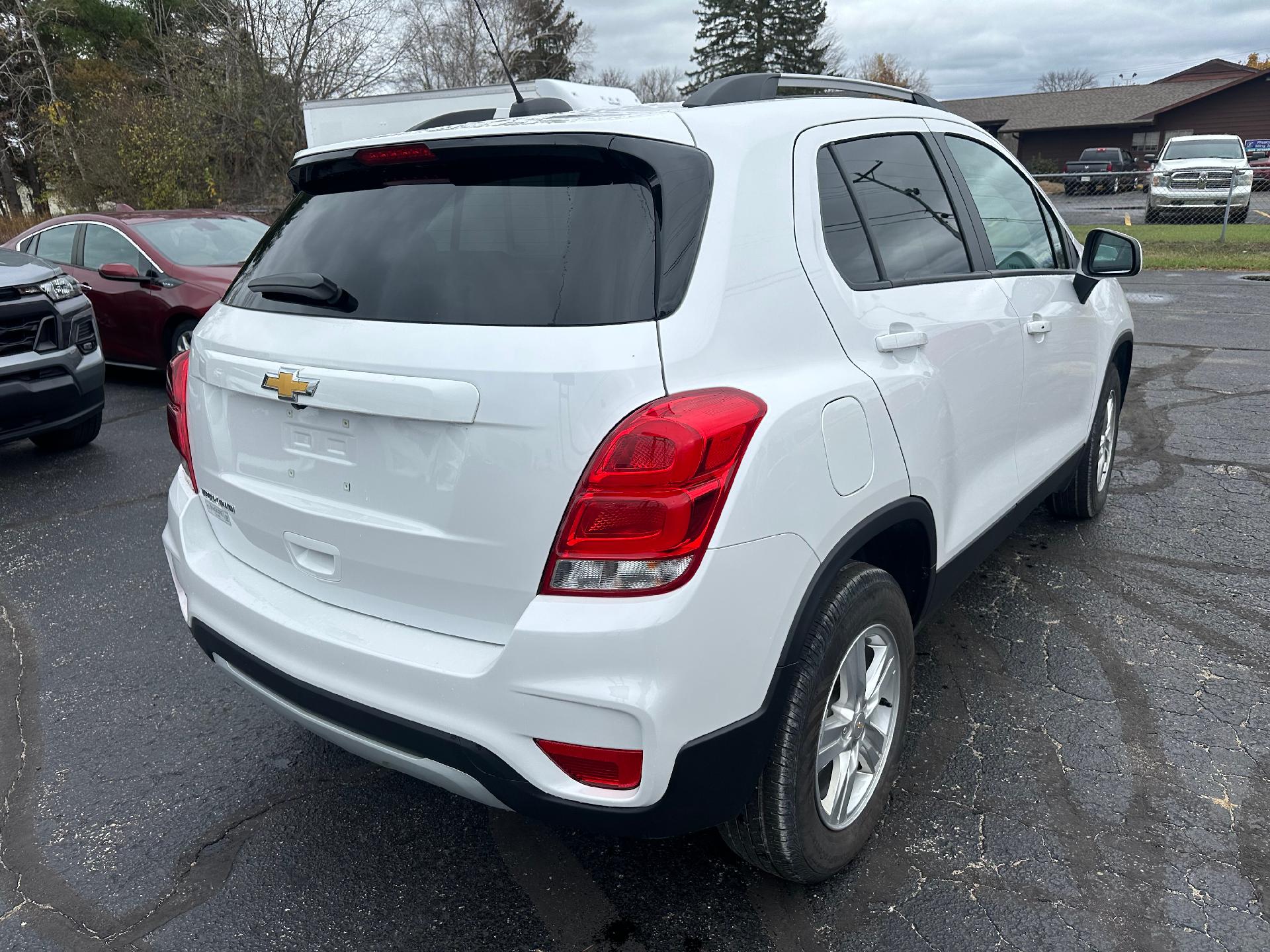 2022 Chevrolet Trax Vehicle Photo in CLARE, MI 48617-9414