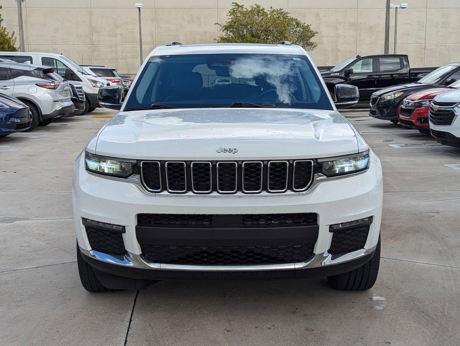 2021 Jeep Grand Cherokee L Vehicle Photo in Panama City, FL 32401