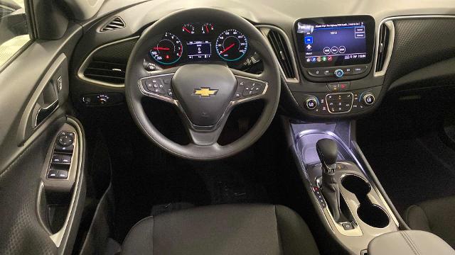 2024 Chevrolet Malibu Vehicle Photo in JOLIET, IL 60435-8135