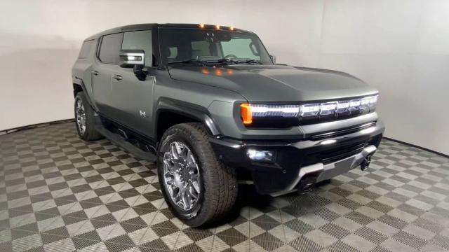 2024 GMC HUMMER EV SUV Vehicle Photo in ALLIANCE, OH 44601-4622