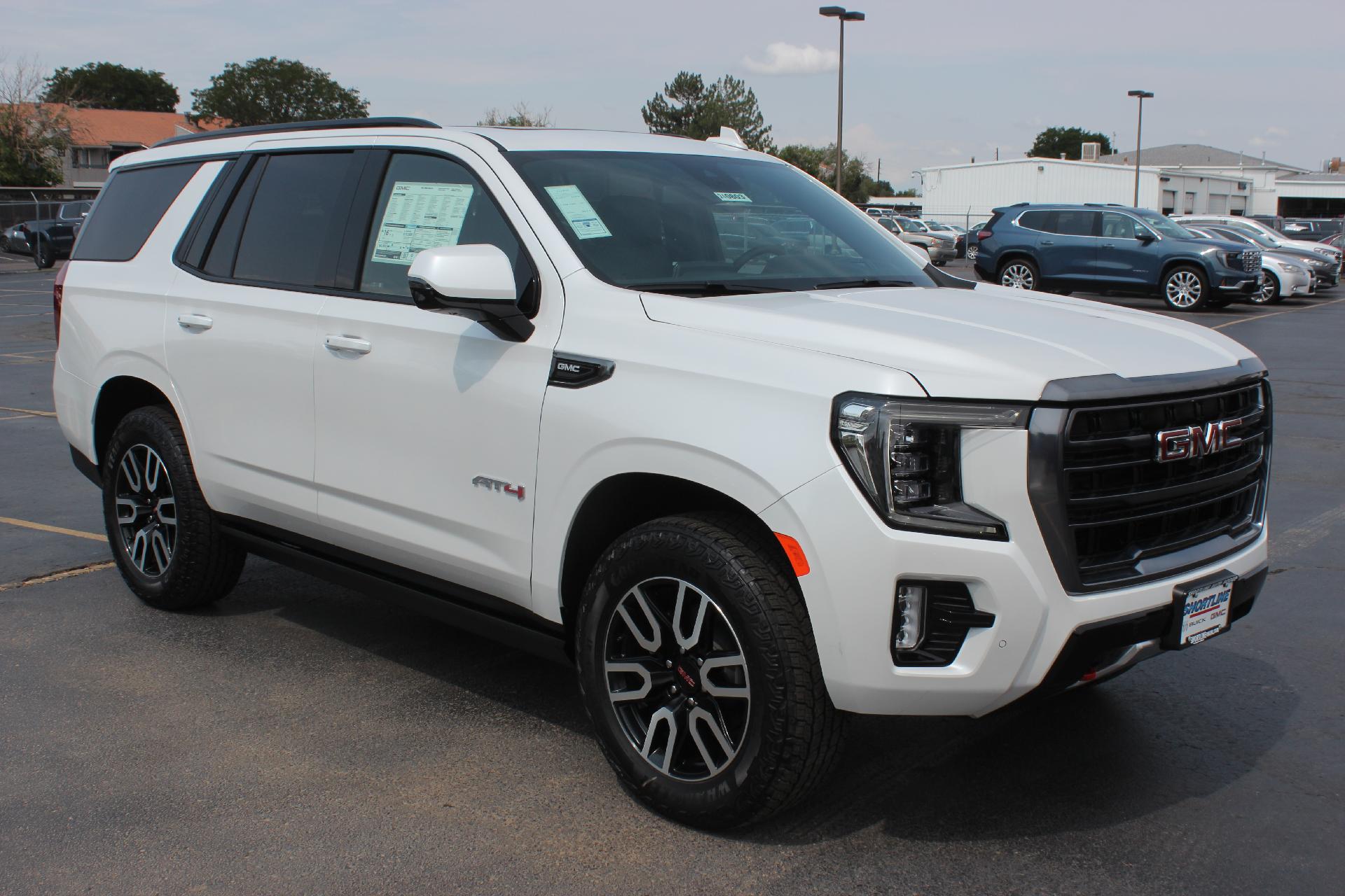 2024 GMC Yukon Vehicle Photo in AURORA, CO 80012-4011