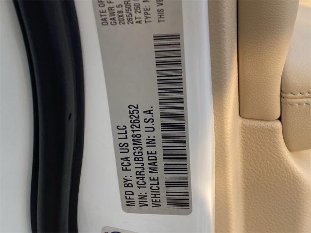 2021 Jeep Grand Cherokee L Vehicle Photo in GOODYEAR, AZ 85338-1310