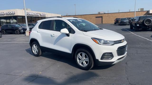 Used 2021 Chevrolet Trax LT with VIN KL7CJPSM0MB368348 for sale in Center Line, MI