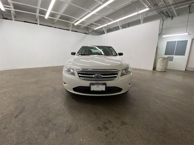 2010 Ford Taurus Vehicle Photo in PORTLAND, OR 97225-3518