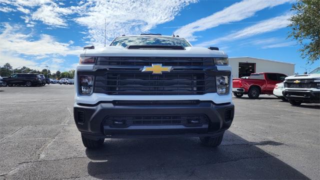 2025 Chevrolet Silverado 3500 HD Chassis Cab Vehicle Photo in FLAGSTAFF, AZ 86001-6214