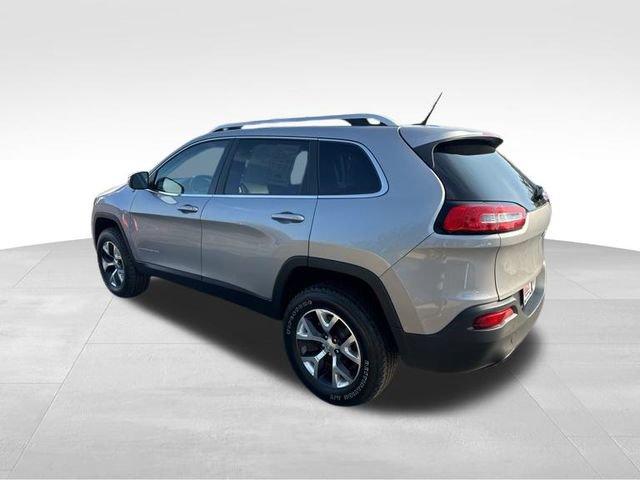 2015 Jeep Cherokee Vehicle Photo in MEDINA, OH 44256-9631