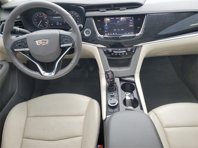 2021 Cadillac XT6 Vehicle Photo in GRAND BLANC, MI 48439-8139