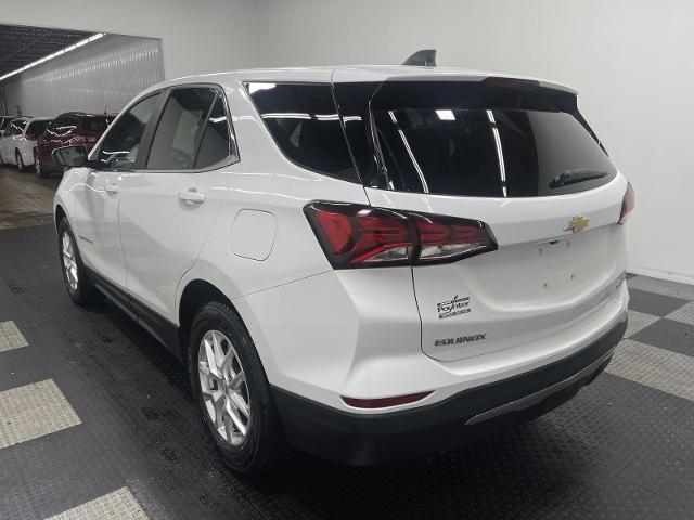 Used 2022 Chevrolet Equinox LT with VIN 3GNAXUEV9NS185457 for sale in Seymour, IN