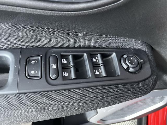 2021 Jeep Renegade Vehicle Photo in GILBERT, AZ 85297-0402