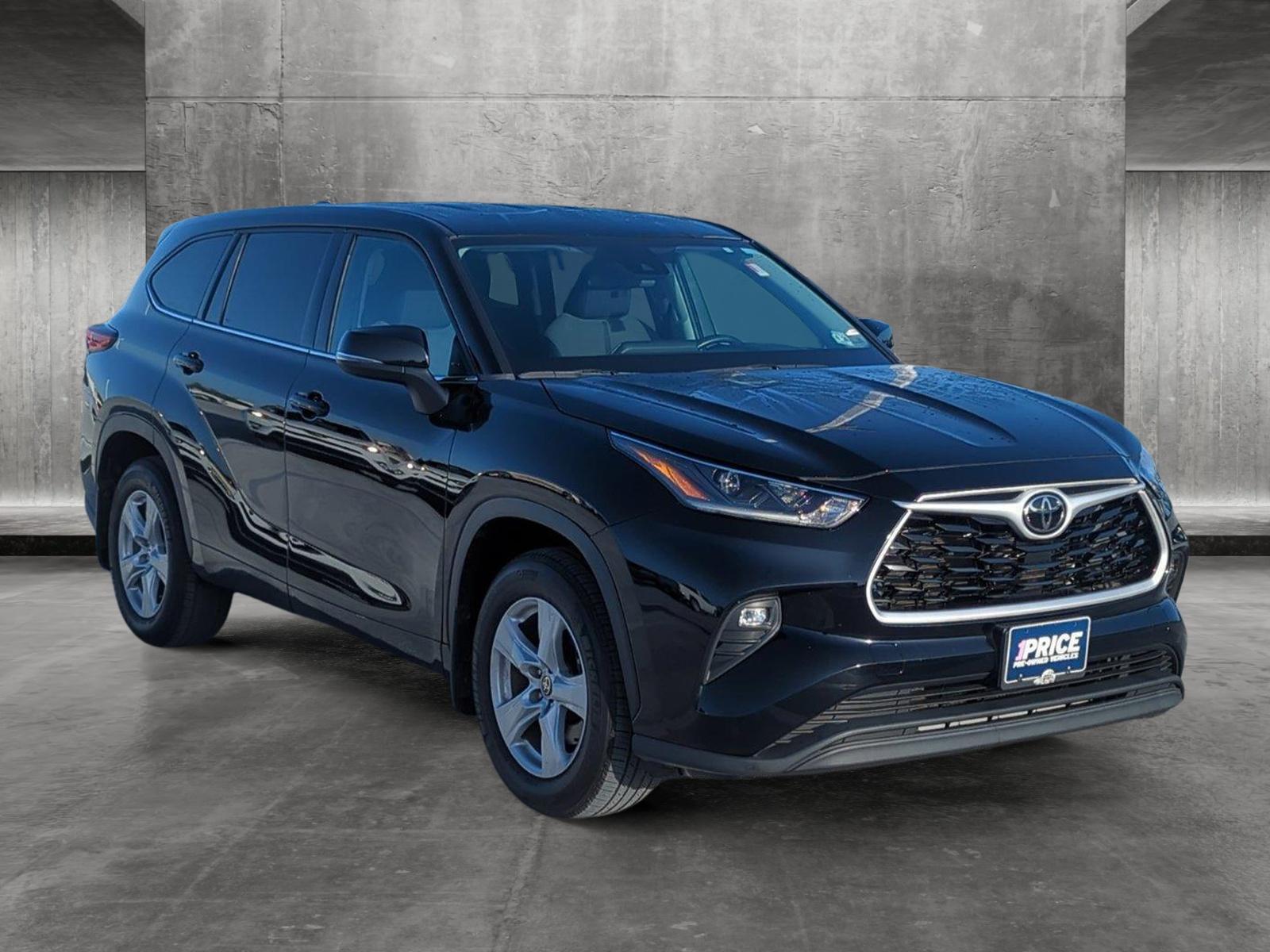 2021 Toyota Highlander Vehicle Photo in Ft. Myers, FL 33907