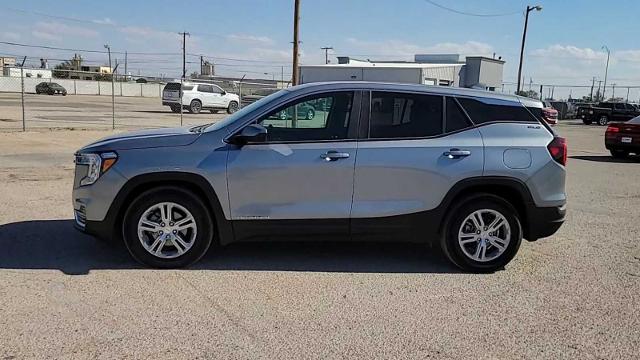 2024 GMC Terrain Vehicle Photo in MIDLAND, TX 79703-7718