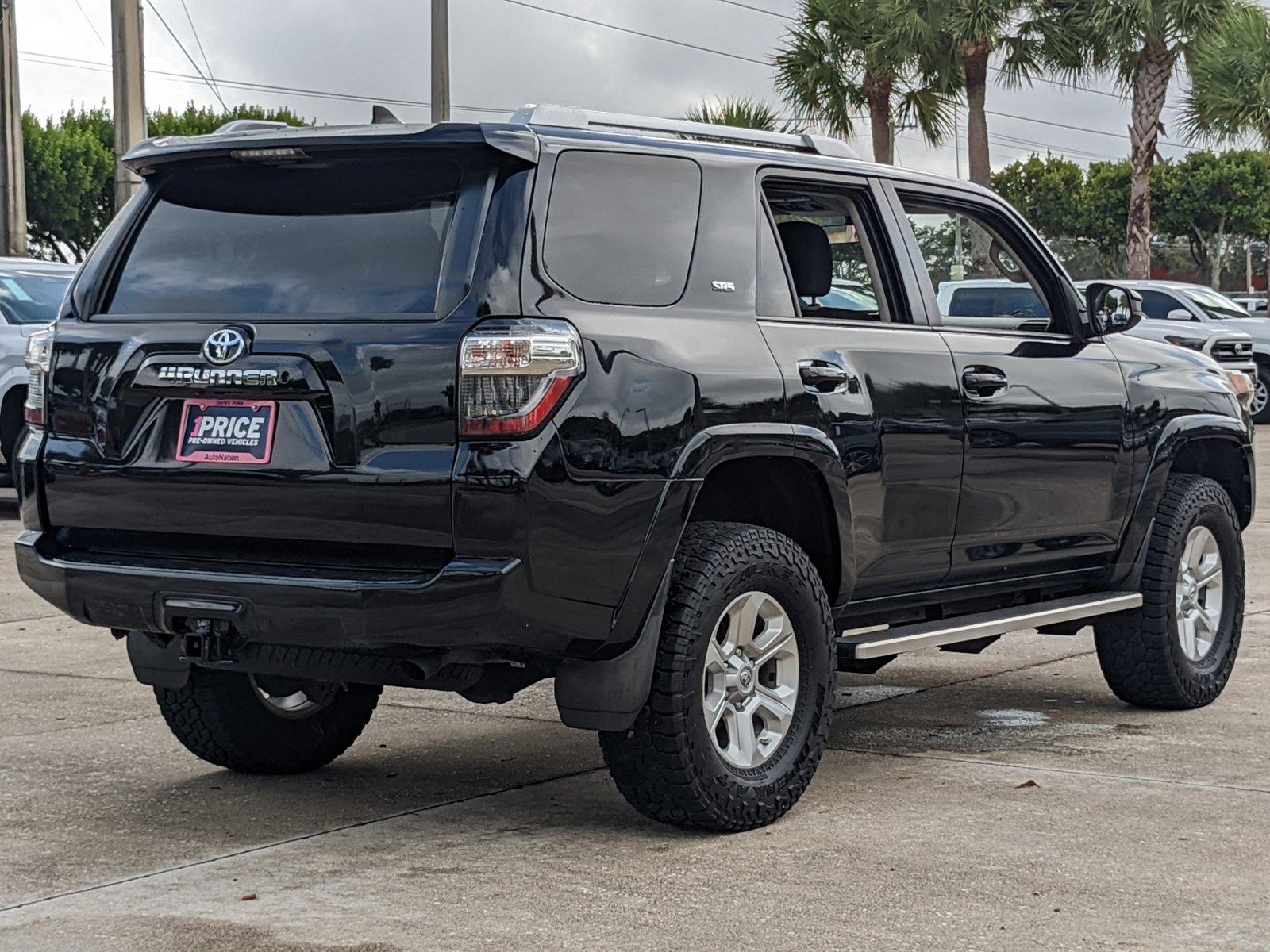 2018 Toyota 4Runner Vehicle Photo in Davie, FL 33331