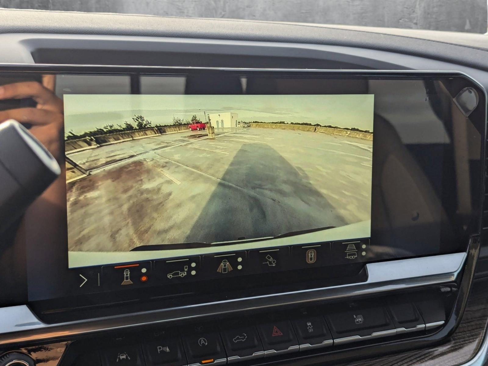 2025 Chevrolet Silverado 1500 Vehicle Photo in PEMBROKE PINES, FL 33024-6534