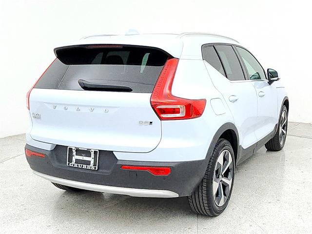 2024 Volvo XC40 Vehicle Photo in Grapevine, TX 76051